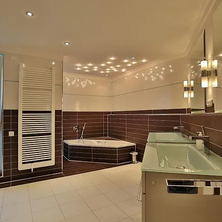 דירה Penthouse Am Platz Penthouse Am Platz Loft 06