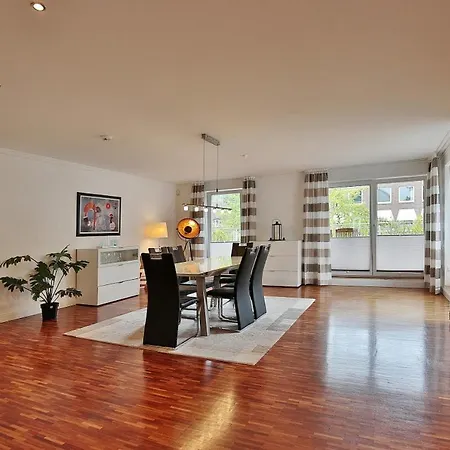 דירה Penthouse Am Platz Penthouse Am Platz Loft 06