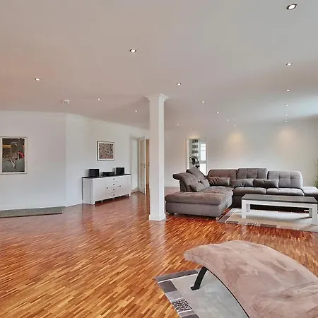 Penthouse Am Platz Penthouse Am Platz Loft 06 דירה